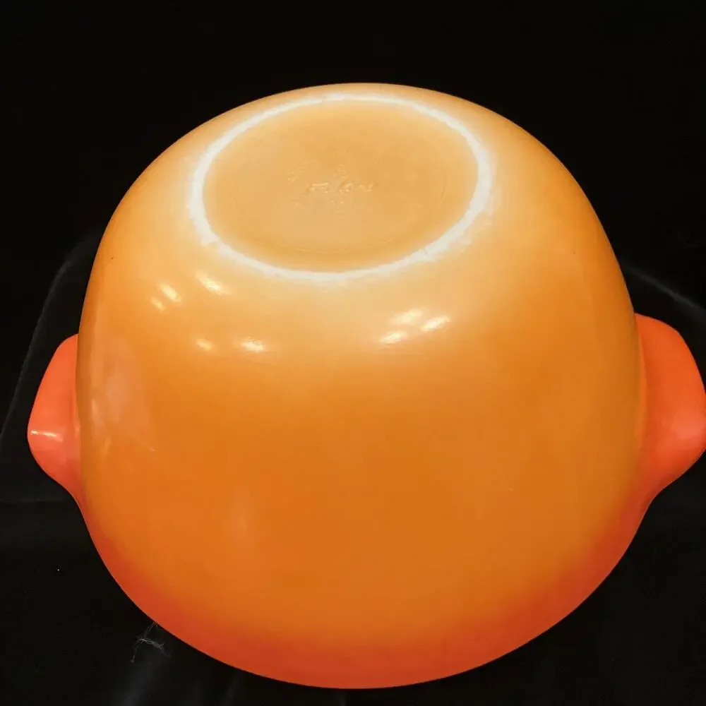VTG Anchor Hocking Fire King Orange Ombre Cinderella Mixing Bowl Pour 2 Qt
